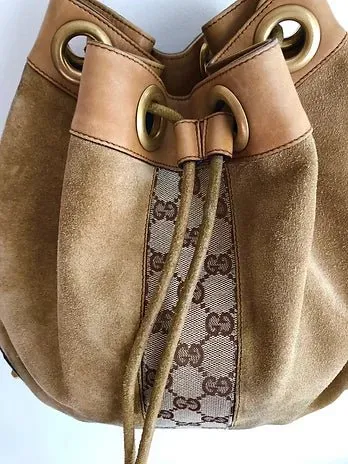 2000s GUCCI SUEDE LEATHER BUCKET BAG