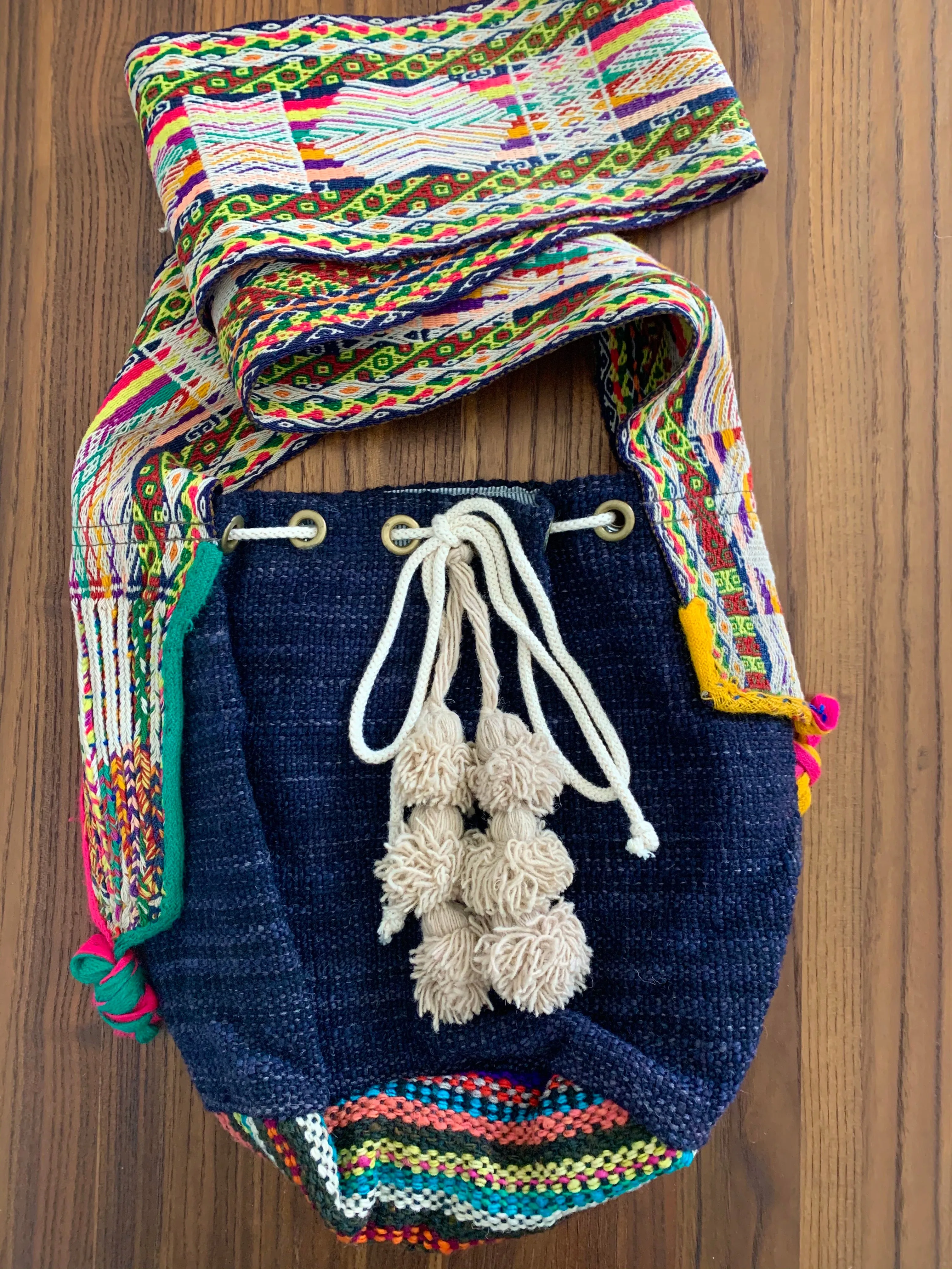 Cinturon Bucket in Navy (MORE STRAP COLORS)