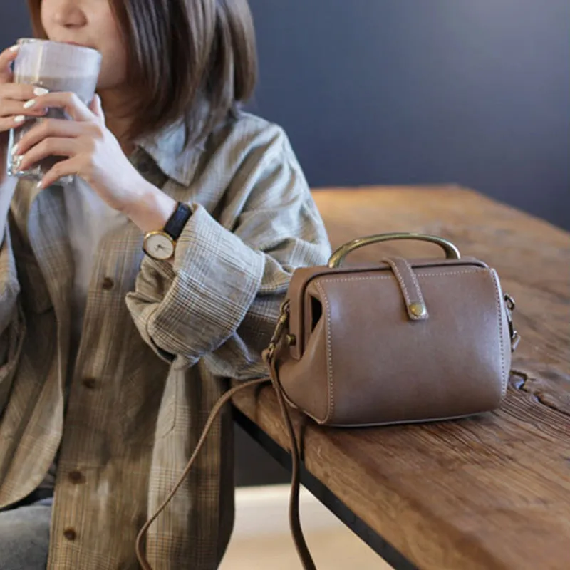 Cute Female Leather Doctor Bags Handbags Shoulder Bag Purse for Women