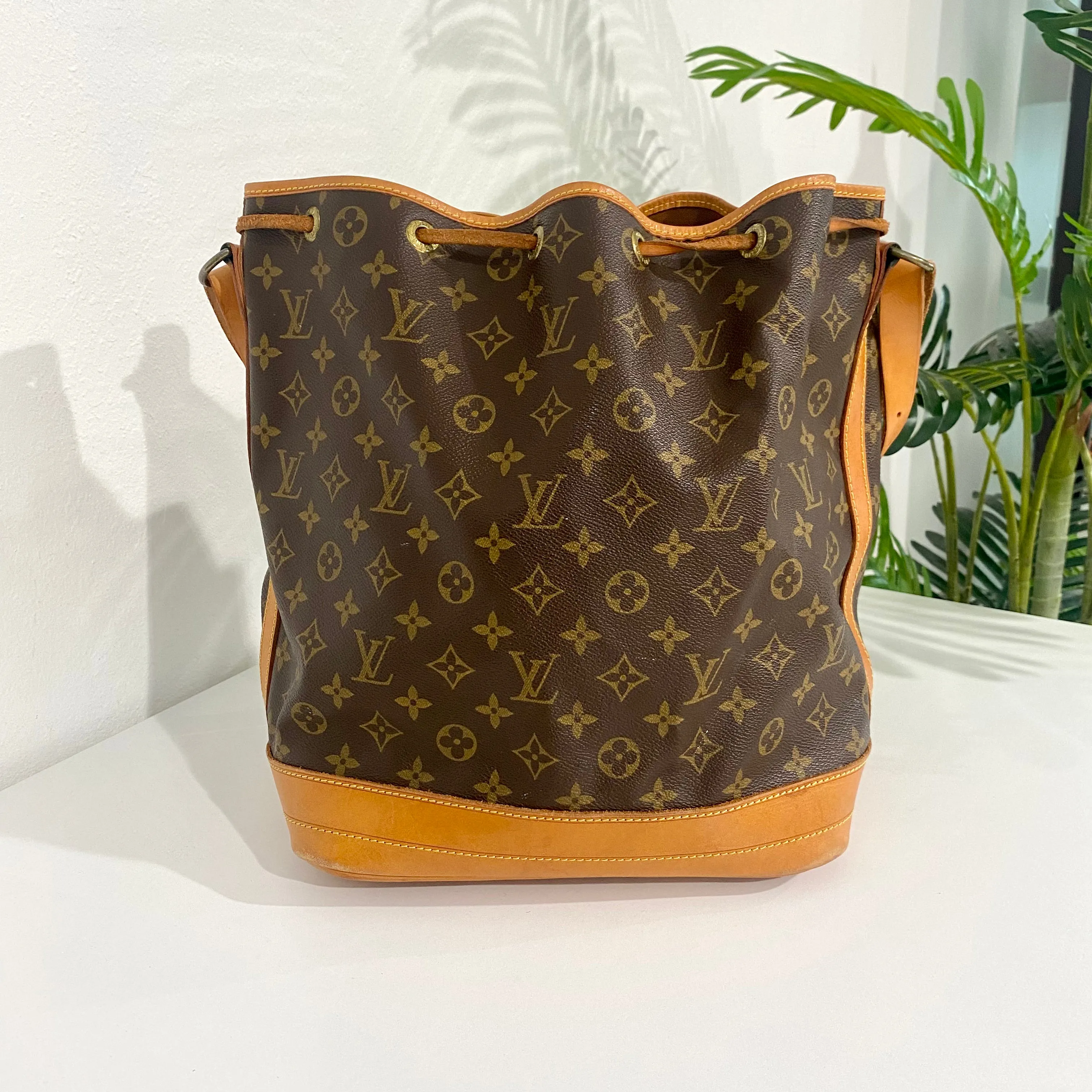 Louis Vuitton Vintage Noe Bucket Bag