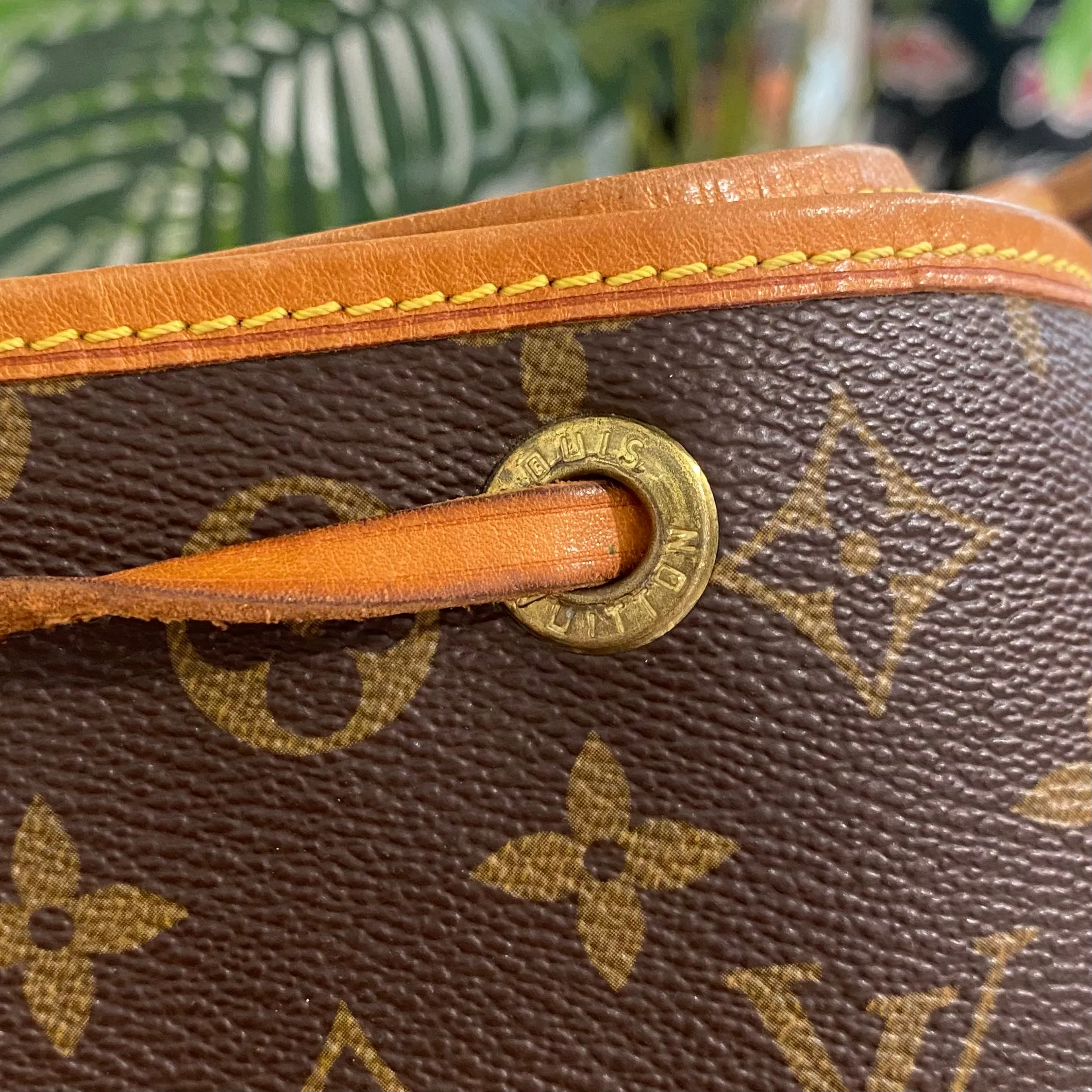 Louis Vuitton Vintage Noe Bucket Bag