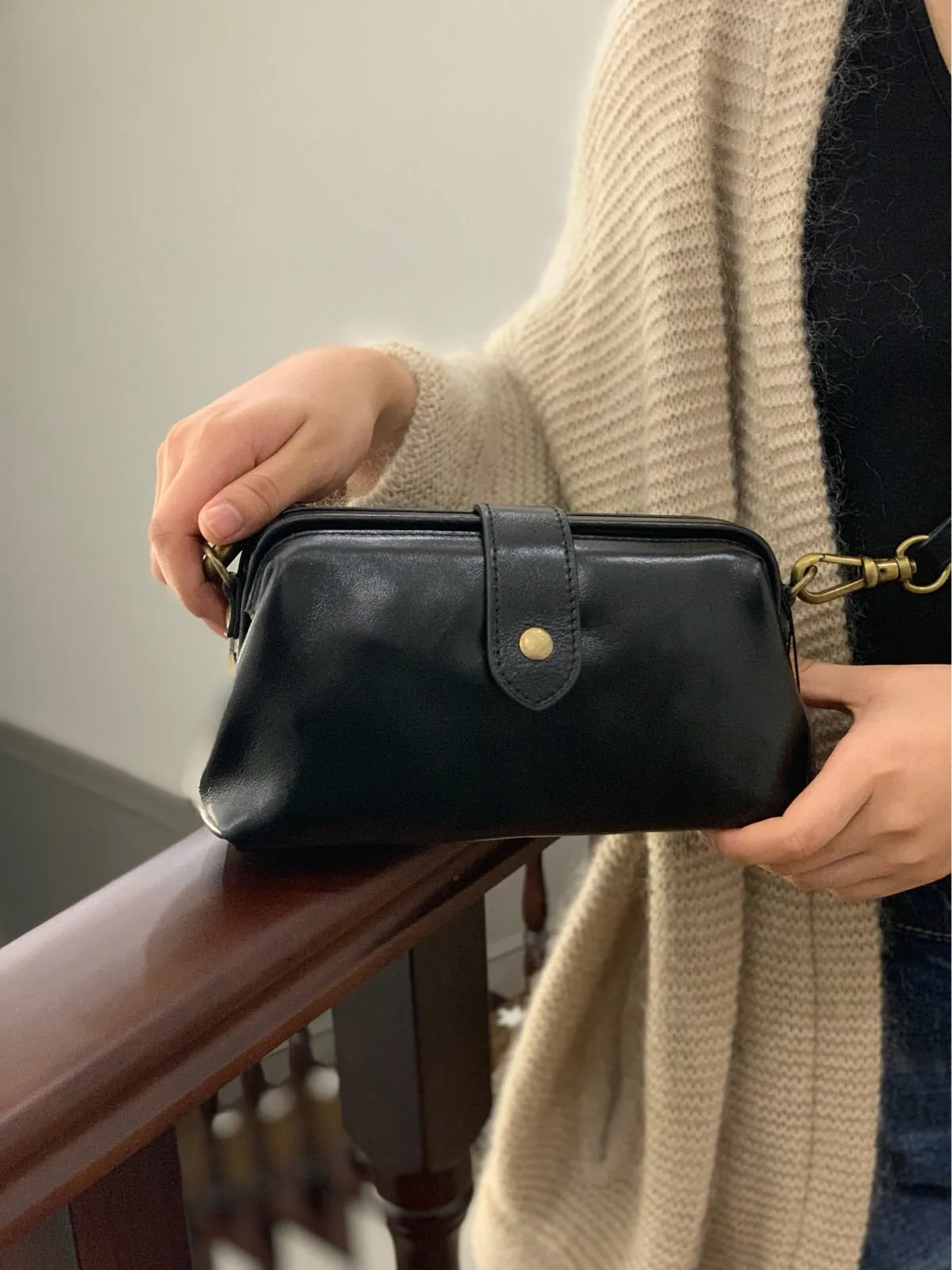 Real Leather Small Clip Satchel Crossbody Bag For Women