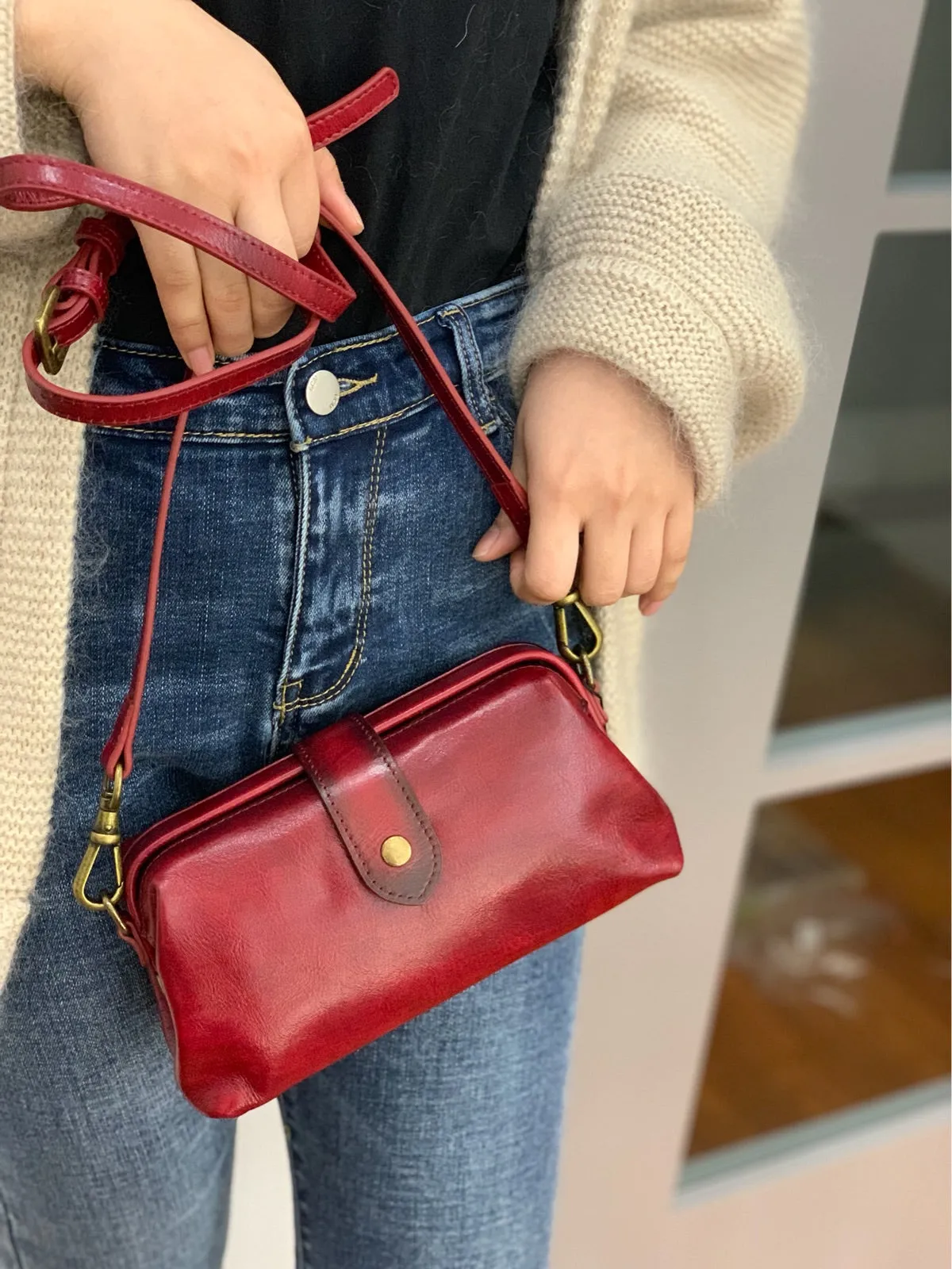 Real Leather Small Clip Satchel Crossbody Bag For Women